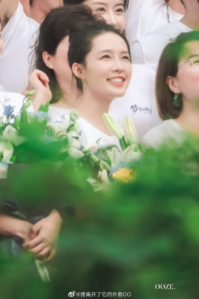 旋转飞机